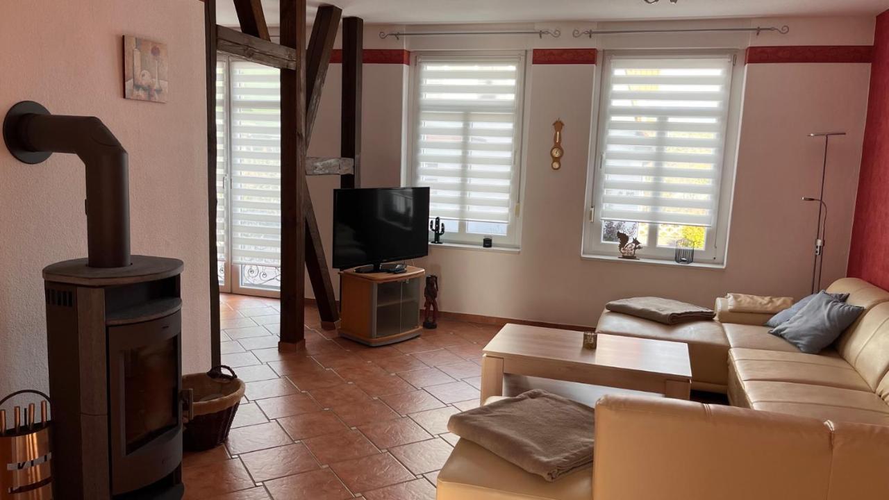 Ferienwohnung Am Bodetal Mit Wallbox Fuer E-Auto ターレ エクステリア 写真