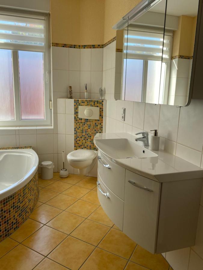 Ferienwohnung Am Bodetal Mit Wallbox Fuer E-Auto ターレ エクステリア 写真