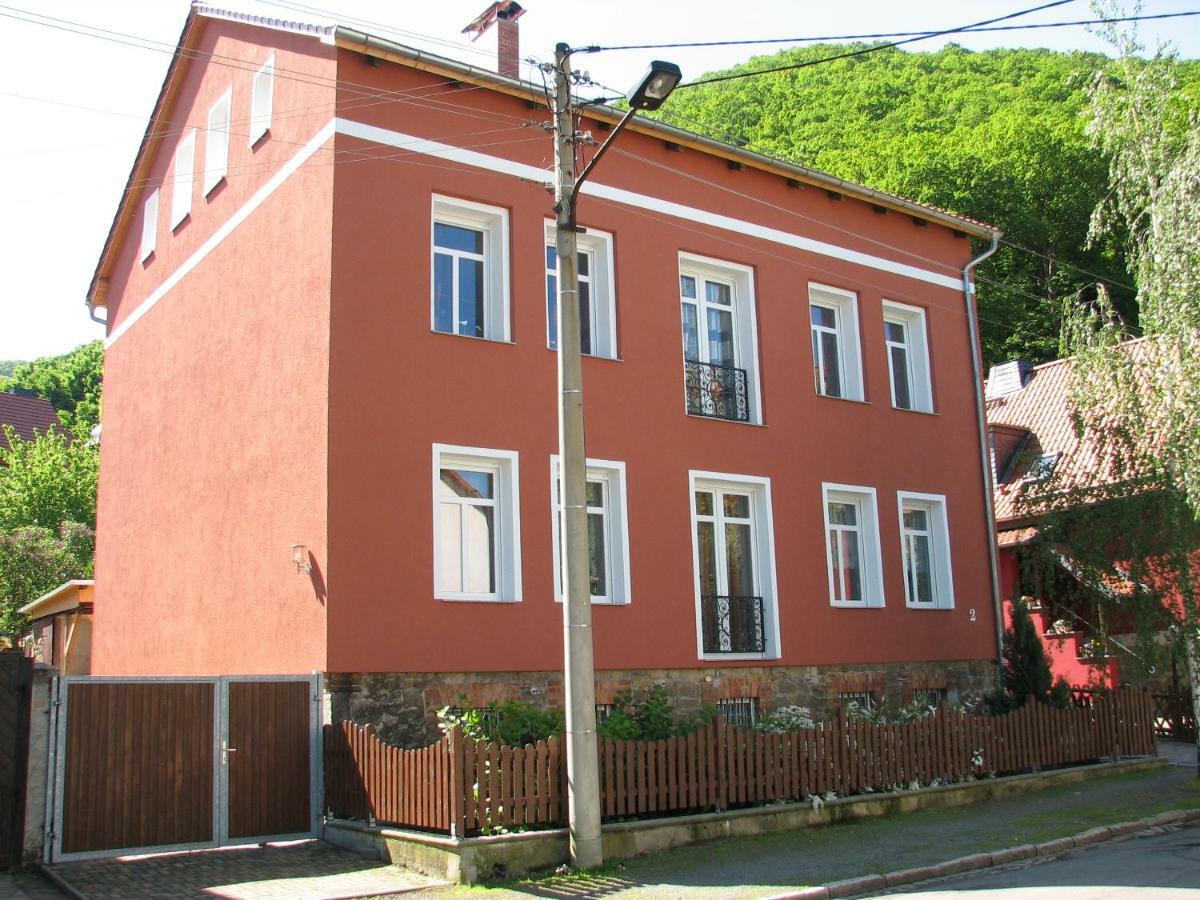 Ferienwohnung Am Bodetal Mit Wallbox Fuer E-Auto ターレ エクステリア 写真